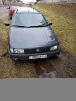 Volkswagen Passat 1993 года в городе г. Витебск пр-т фрунзе 78 фото 1