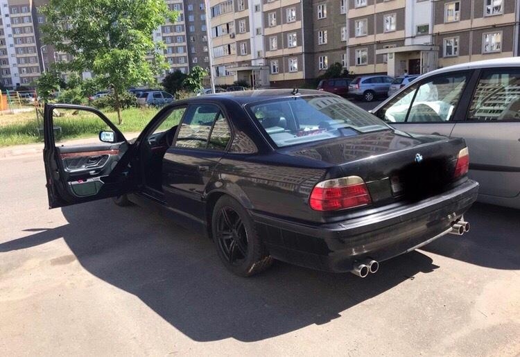 BMW 7 серия 1999 года в городе Минск фото 1