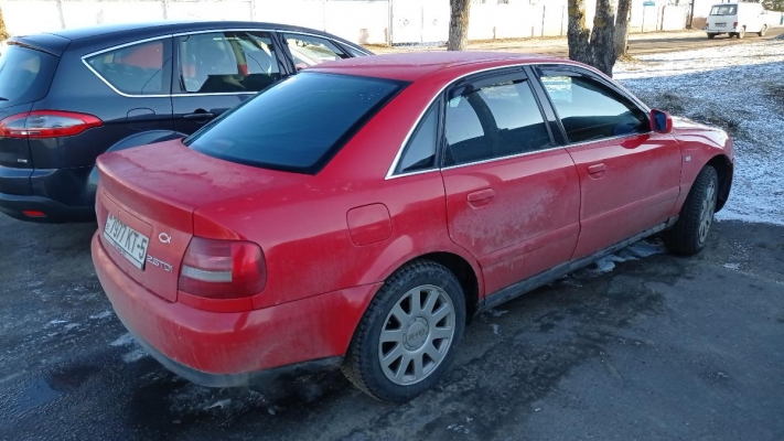 Audi  1999 года в городе Мядель фото 1