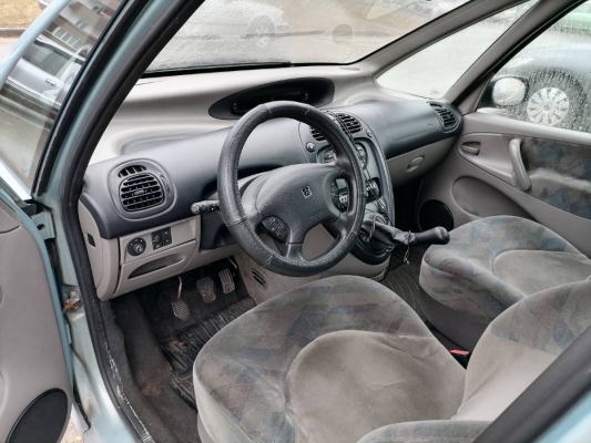 Citroen Xsara picasso 2000 года в городе Новополоцк фото 6