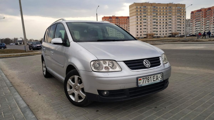 Volkswagen Touran 2005 года в городе Гомель фото 5