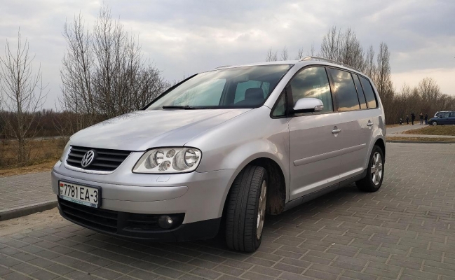 Volkswagen Touran 2005 года в городе Гомель фото 7