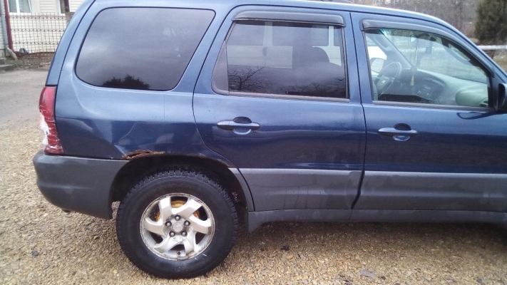 Mazda Tribute 2002 года в городе Витебск фото 1