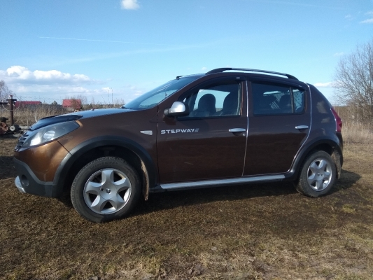 Renault Sandero 2013 года в городе Лепель фото 4