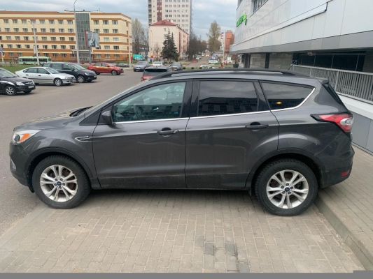 Ford Escape 2017 года в городе Минск фото 1