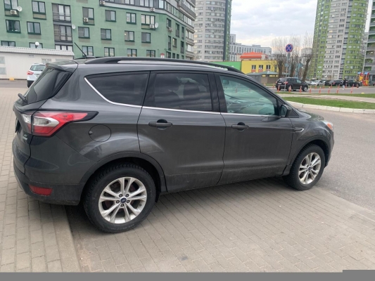 Ford Escape 2017 года в городе Минск фото 3