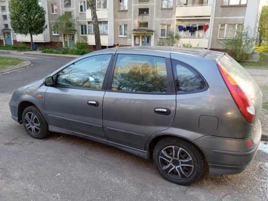 Nissan Almera tino 2003 года в городе Минск фото 8