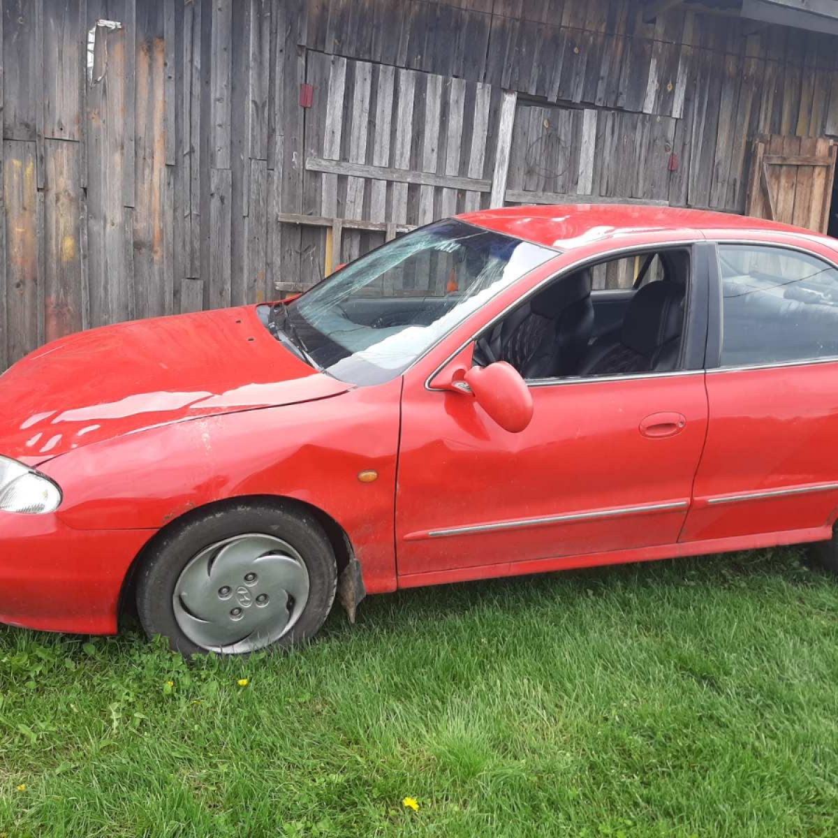 Солигорск машина. Hyundai Elantra 1998. Хендай Элантра 1998 года. Элантра 1998 года. Hyundai Elantra 1998 купить.