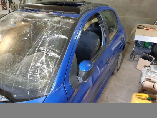 Peugeot 206 2002 года в городе Минск фото 5