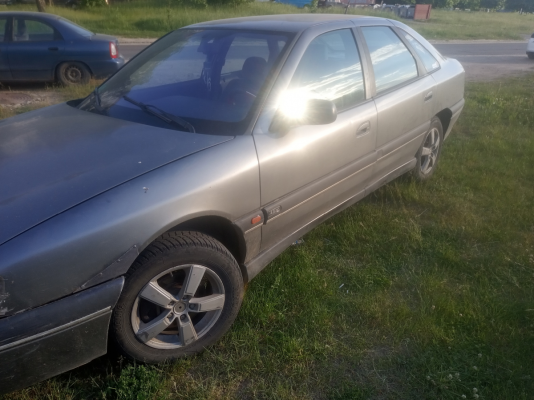 Renault Safrane 1999 года в городе Борисов фото 1