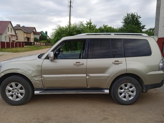 Mitsubishi Pajero 2006 года в городе Лида фото 2