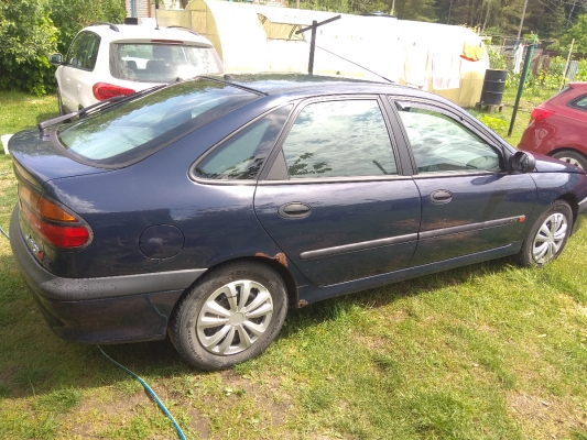 Renault Laguna 1998 года в городе Столбцы фото 3