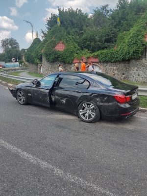 Bmw 7 seriya 2015 года в городе  фото 1