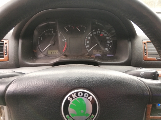 Skoda Octavia 2000 года в городе новополоцк фото 1