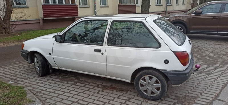 Ford Fiesta 1991 года в городе Минск фото 1