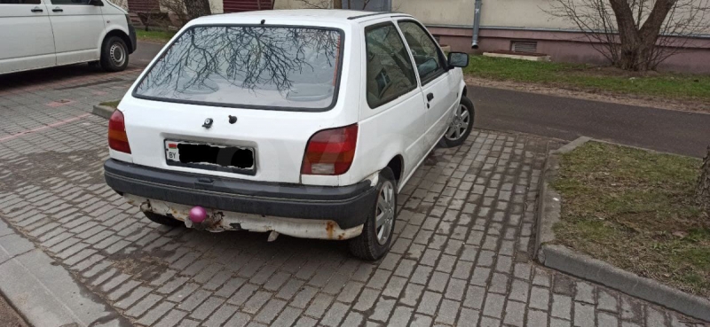 Ford Fiesta 1991 года в городе Минск фото 4