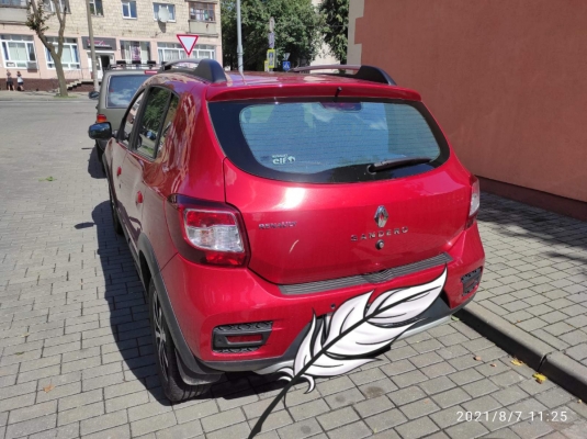 Renault Sandero 2017 года в городе Брест фото 3