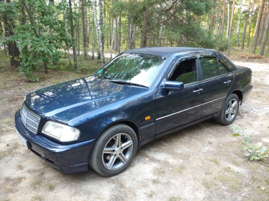 Mercedesbenz C-klass 1997 года в городе Светлогорск фото 8