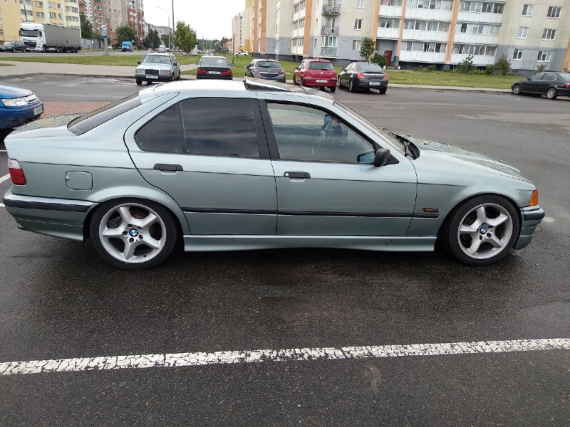 BMW 3 серия 1993 года в городе Минск фото 1