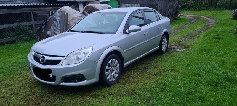 Opel Vectra 2008 года в городе Чашники фото 1