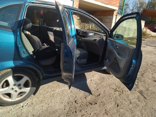 Nissan Almera tino 2000 года в городе Мозырь фото 5