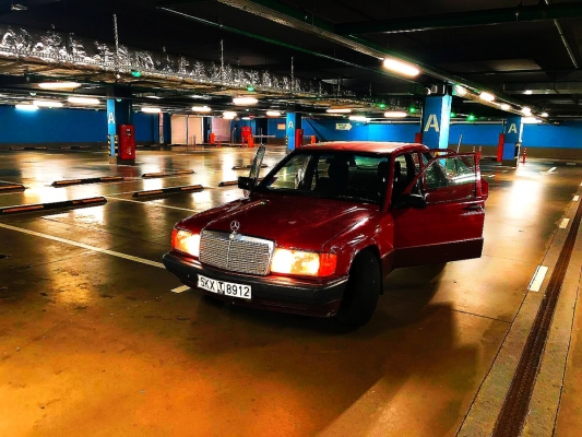 Mercedesbenz 190 W201 1991 года в городе Минск фото 1