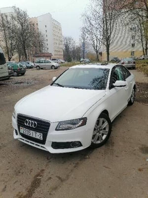 Audi A4 2010 года в городе Витебск фото 2