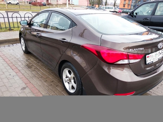 Hyundai Elantra 2014 года в городе Солигорск фото 1