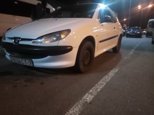 Peugeot 206 2001 года в городе Минск фото 3