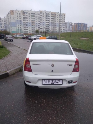 Renault Logan 2015 года в городе Витебск фото 1