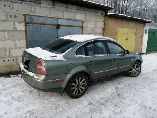 Volkswagen Passat 2002 года в городе Щучин фото 2