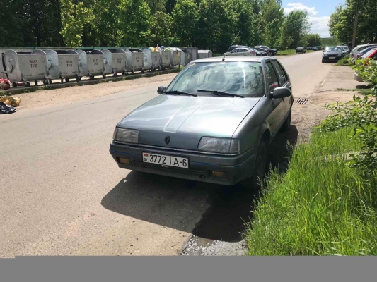 Renault 19 1991 года в городе н.п Тросница фото 2