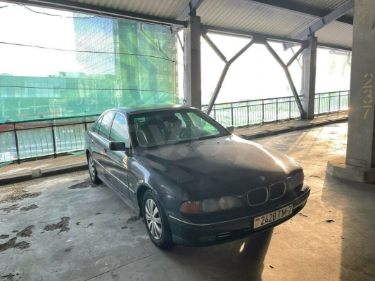 Bmw 5 seriya 2000 года в городе г. Минск, ул. Притыцкого 158А фото 3