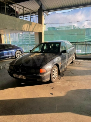 Bmw 5 seriya 2000 года в городе г. Минск, ул. Притыцкого 158А фото 4