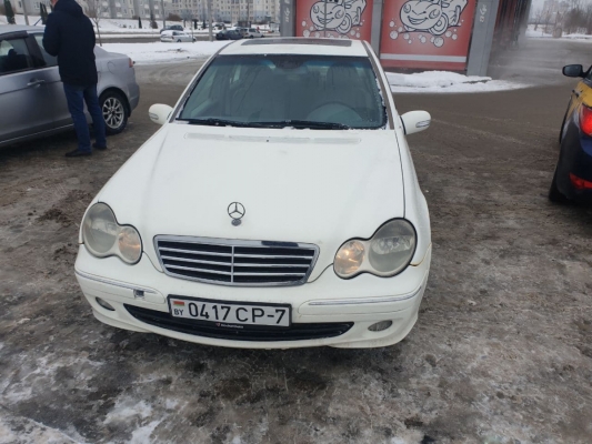 Mercedesbenz C-klass 2004 года в городе Минск фото 1