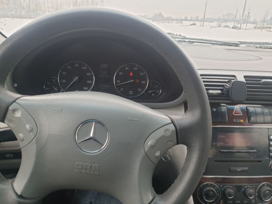 Mercedesbenz C-klass 2004 года в городе Минск фото 3