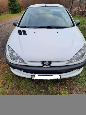 Peugeot 206 2009 года в городе Новополоцк фото 1