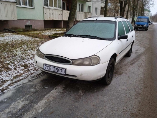 Ford Mondeo 1997 года в городе Минск фото 1