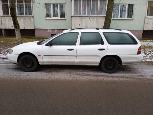 Ford Mondeo 1997 года в городе Минск фото 4