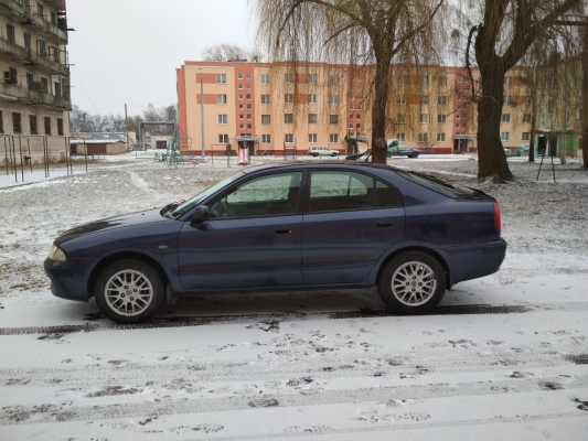 Mitsubishi Carisma 2001 года в городе Житковичи фото 1