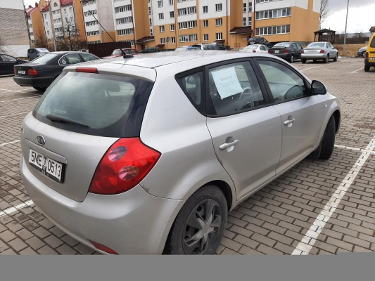 Kia Ceed 2008 года в городе Логойск фото 4