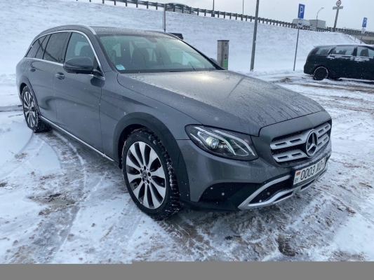 Mercedesbenz E-klass 2017 года в городе Минск фото 1