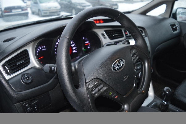 Kia Ceed 2014 года в городе Минск фото 7