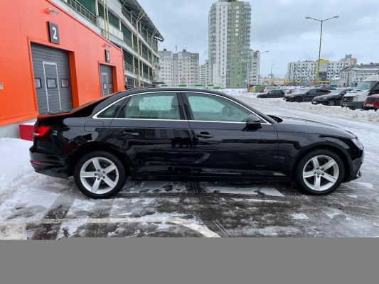 Audi A4 2017 года в городе Минск фото 4