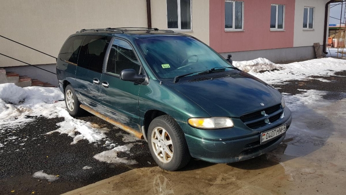 Dodge Grand caravan 1996 года в городе Минск фото 2