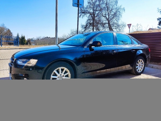 Audi A4 2013 года в городе аг. Атолино, Минский р-н фото 4