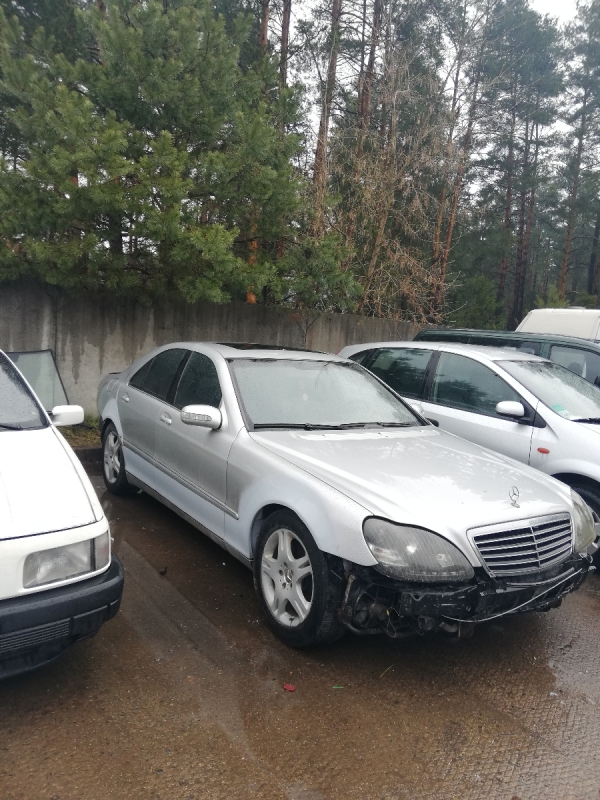 Mercedes-Benz S-класс 2003 года в городе Минск фото 1