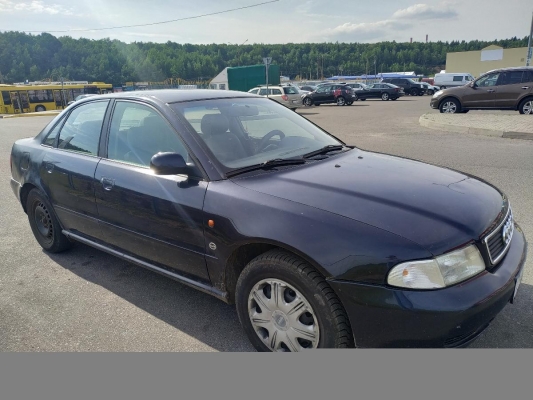 Audi A4 1996 года в городе Минск фото 4