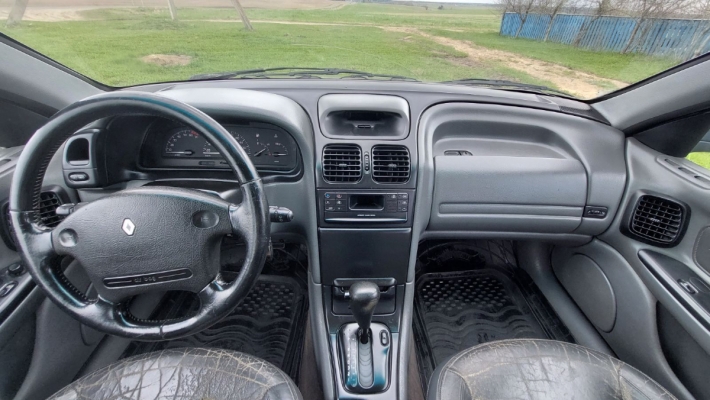 Renault Laguna 1996 года в городе Минск фото 5