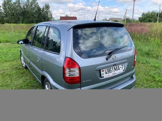 Opel Zafira 2004 года в городе деревня Остров фото 3